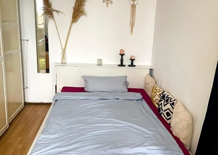Gemuetliche, Zentralgelegene Wohnung